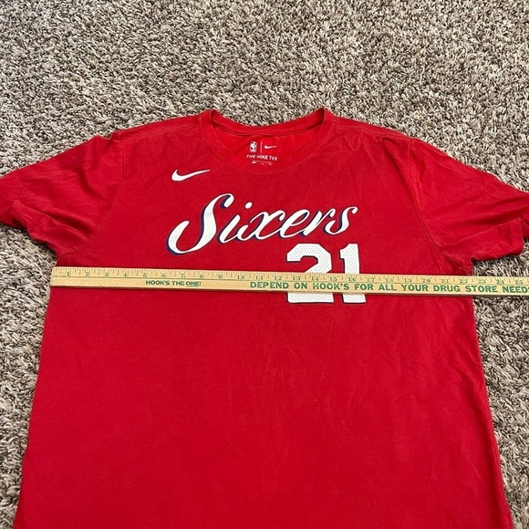 Nike nba sixers embiid red short sleeve tee - Picture 5 of 7